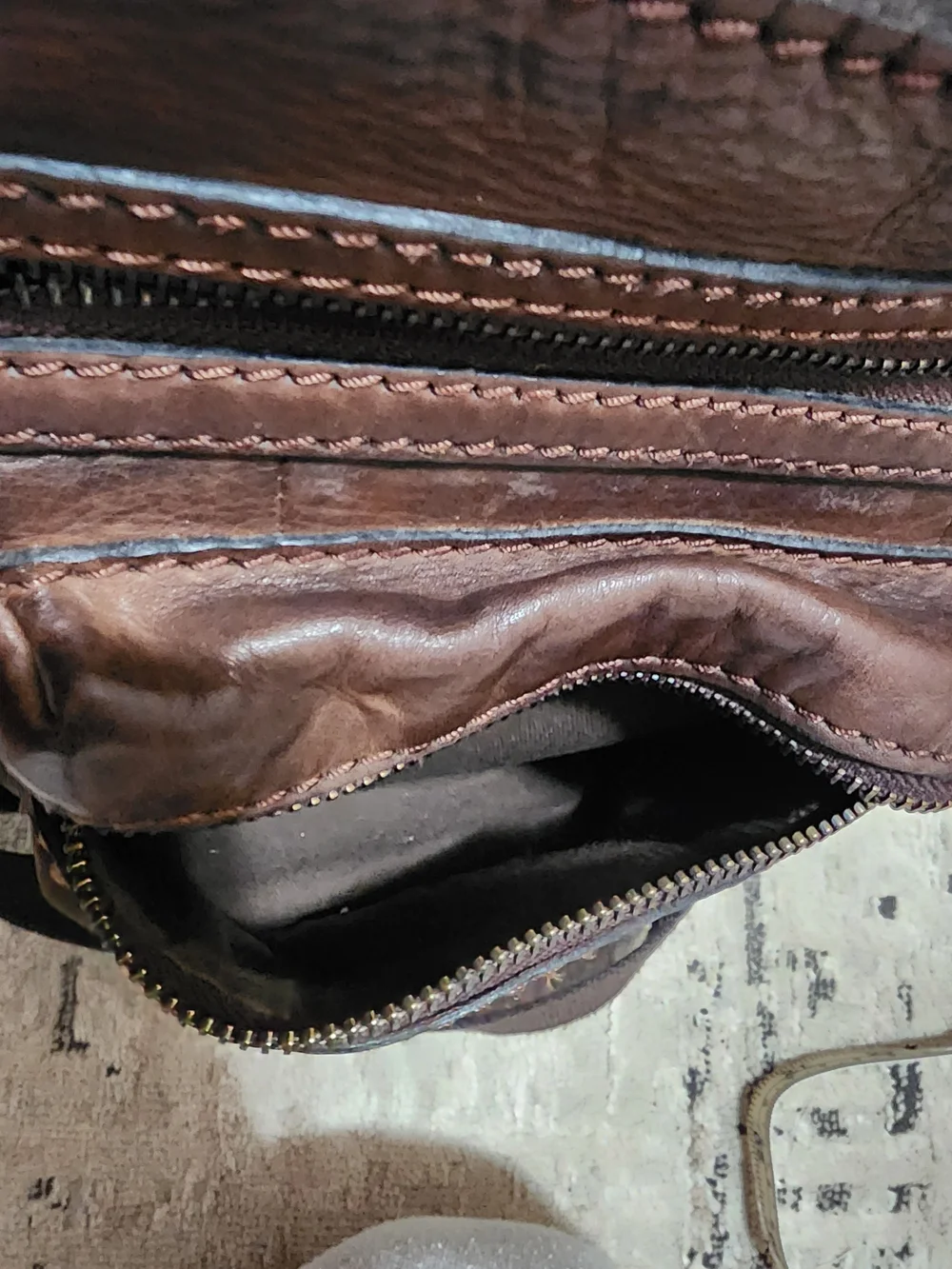 Men's Brown Leather Crossbody Bag - Classic Everyday Carry Muliple Zip Pockets